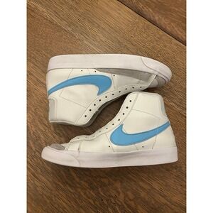 Nike Youth High-Top‎ Sneakers – Size 5